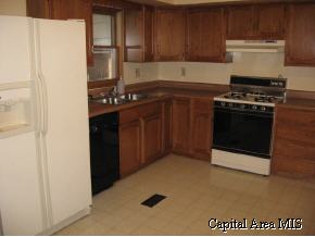 3405 South College Street Springfield, IL 62703 - Photo 4 of 9