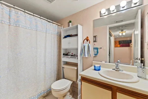 $188,000 | 9563 West McNab Road, Unit 206, Tamarac, FL 33321