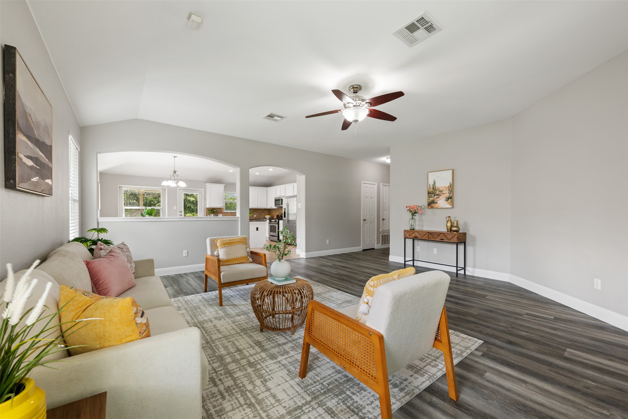 18820 Edinburgh Castle Road Pflugerville, TX 78660 - Photo 5 of 37 a living room with furniture