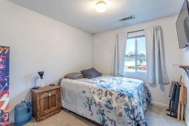 $319,000 | 3516 Barkwood Drive, Anderson, CA 96007