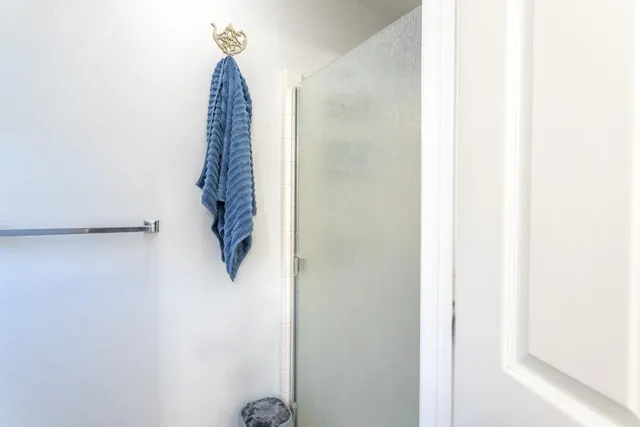 $319,000 | 3516 Barkwood Drive, Anderson, CA 96007