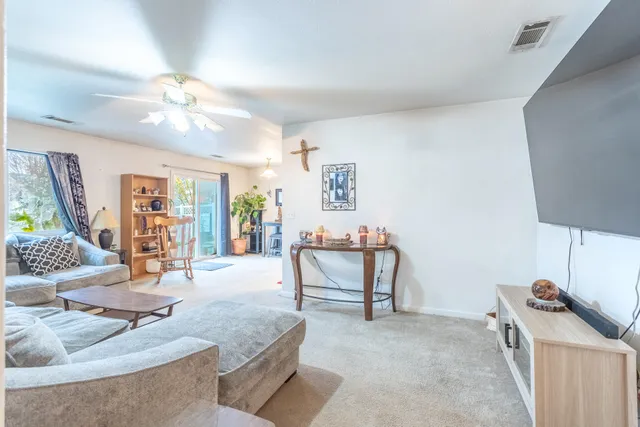 $319,000 | 3516 Barkwood Drive, Anderson, CA 96007