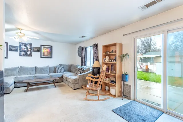 $319,000 | 3516 Barkwood Drive, Anderson, CA 96007