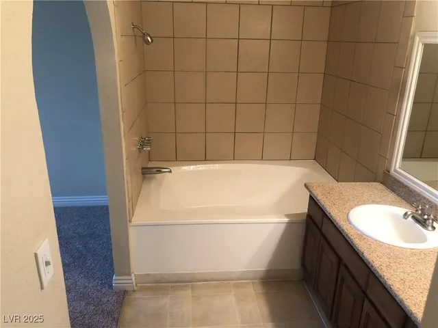 $1,225 | 2700 North Rainbow Boulevard, Unit 2086, Las Vegas, NV 89108