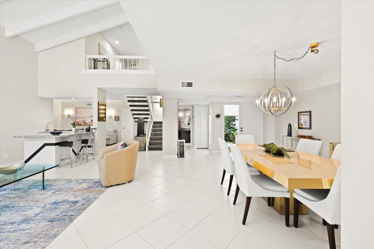 7338 Woodmont Court Boca Raton, FL 33434 - Photo 11 of 62 13-424A0489