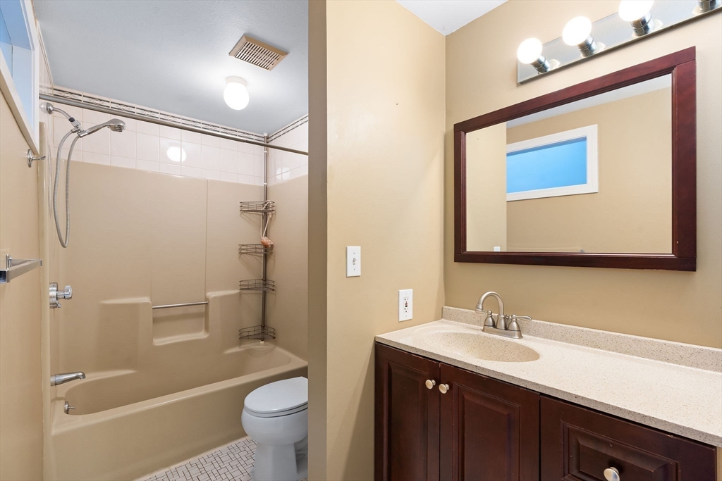 199 Leland Farm Road, Unit 199 Ashland, MA 01721 - Photo 17 of 26 Gallery Image 17