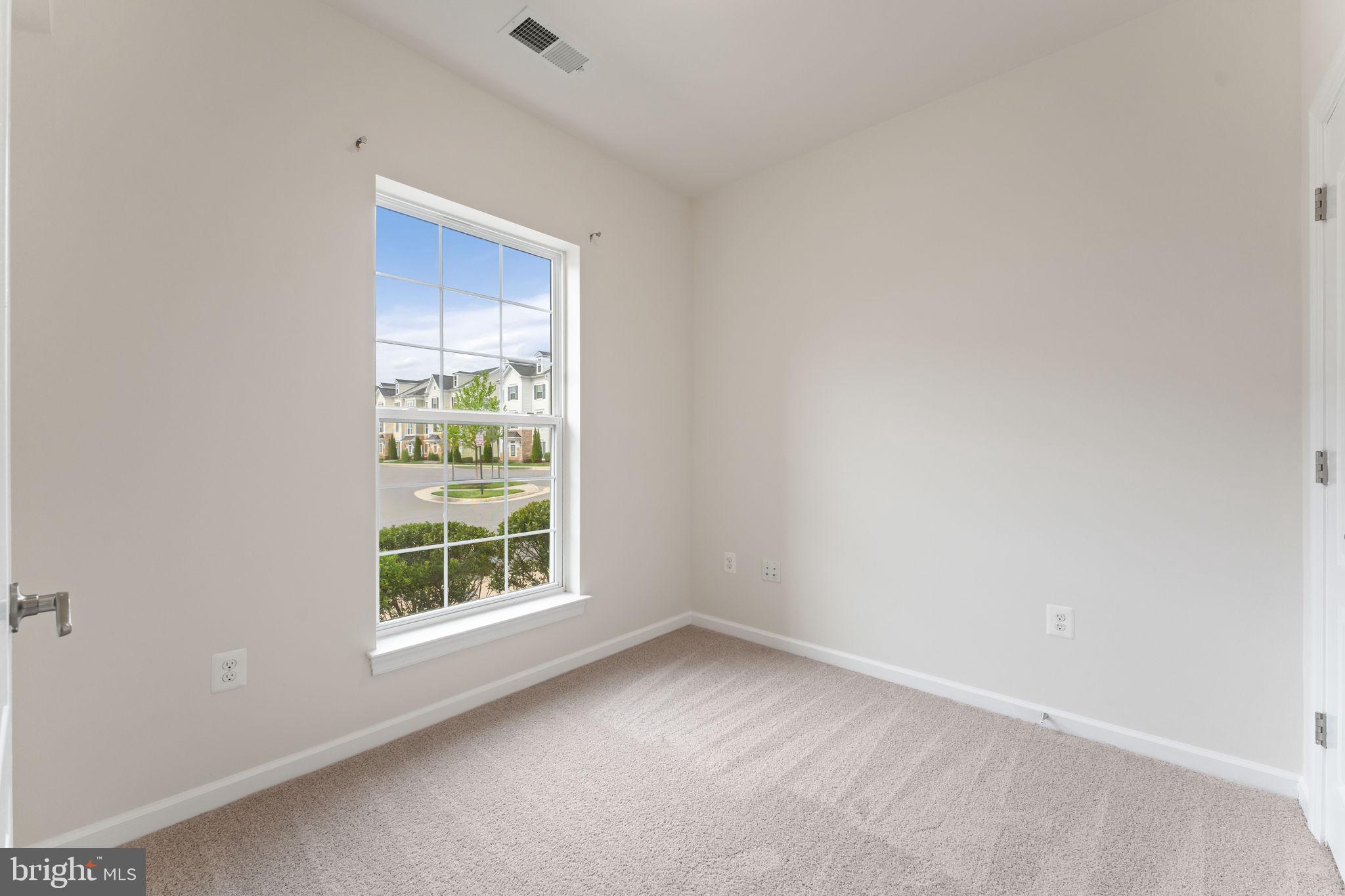7418 Riding Meadow Way, Unit 25 Manassas, VA 20111 - Photo 24 of 36 Downstairs office