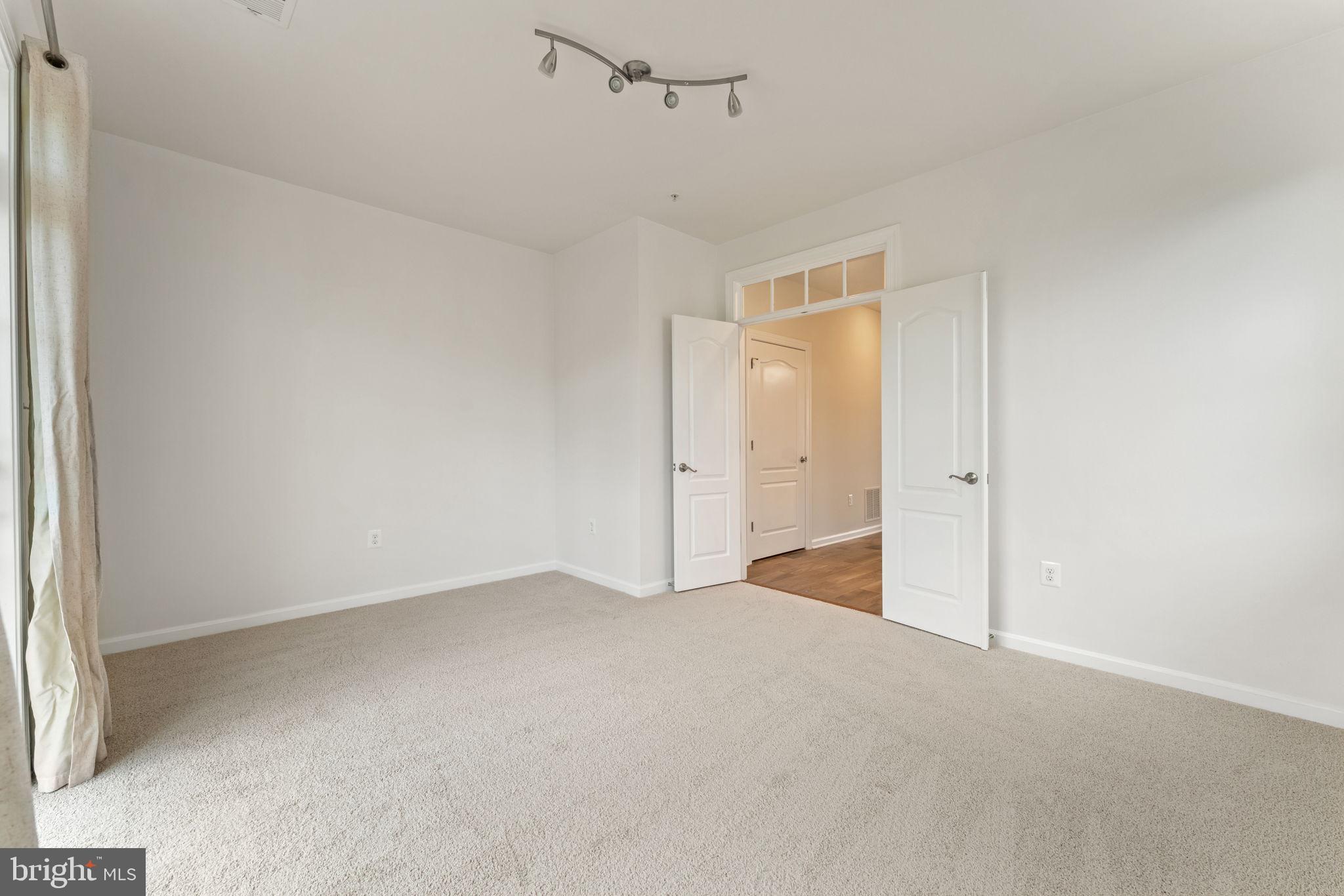 7418 Riding Meadow Way, Unit 25 Manassas, VA 20111 - Photo 30 of 36 Gallery Image 30