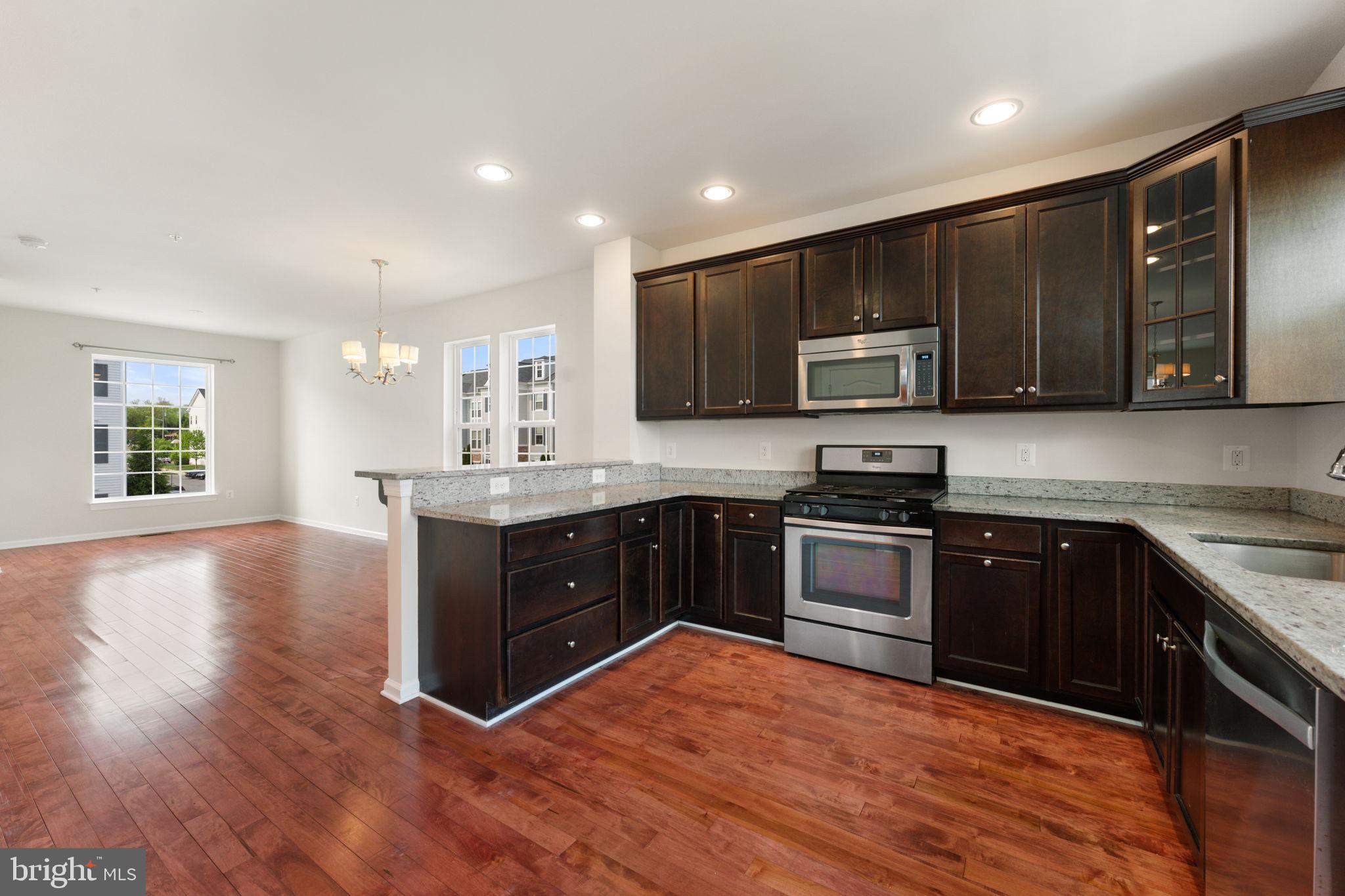 7418 Riding Meadow Way, Unit 25 Manassas, VA 20111 - Photo 10 of 36 Gallery Image 10