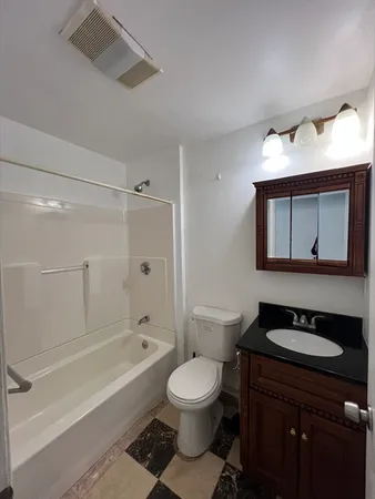 $3,950 | 89 Spring Street, Unit 3, Cambridge, MA 02141