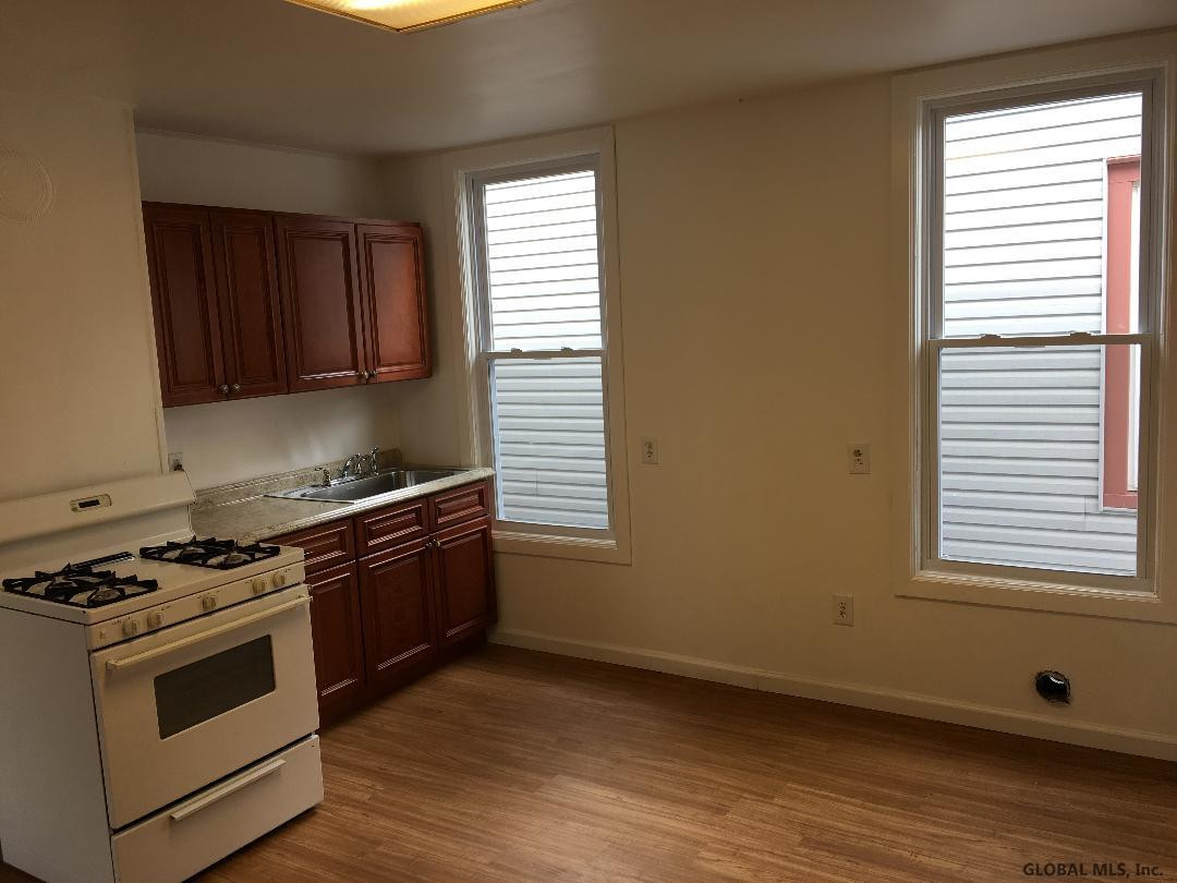 1311 3rd Street Rensselaer, NY 12144 - Photo 4 of 10 Photo 4