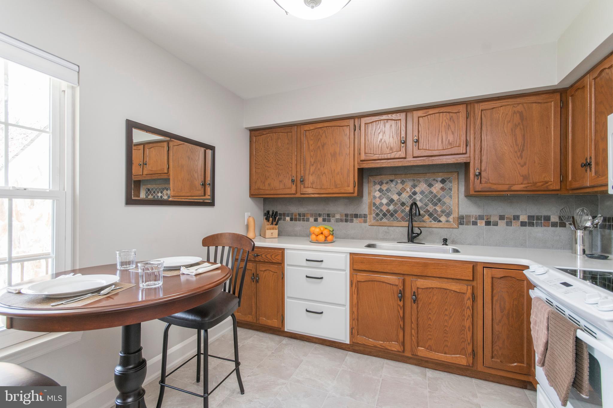 262 Valley Stream Lane Chesterbrook, PA 19087 - Photo 15 of 29 Gallery Image 15