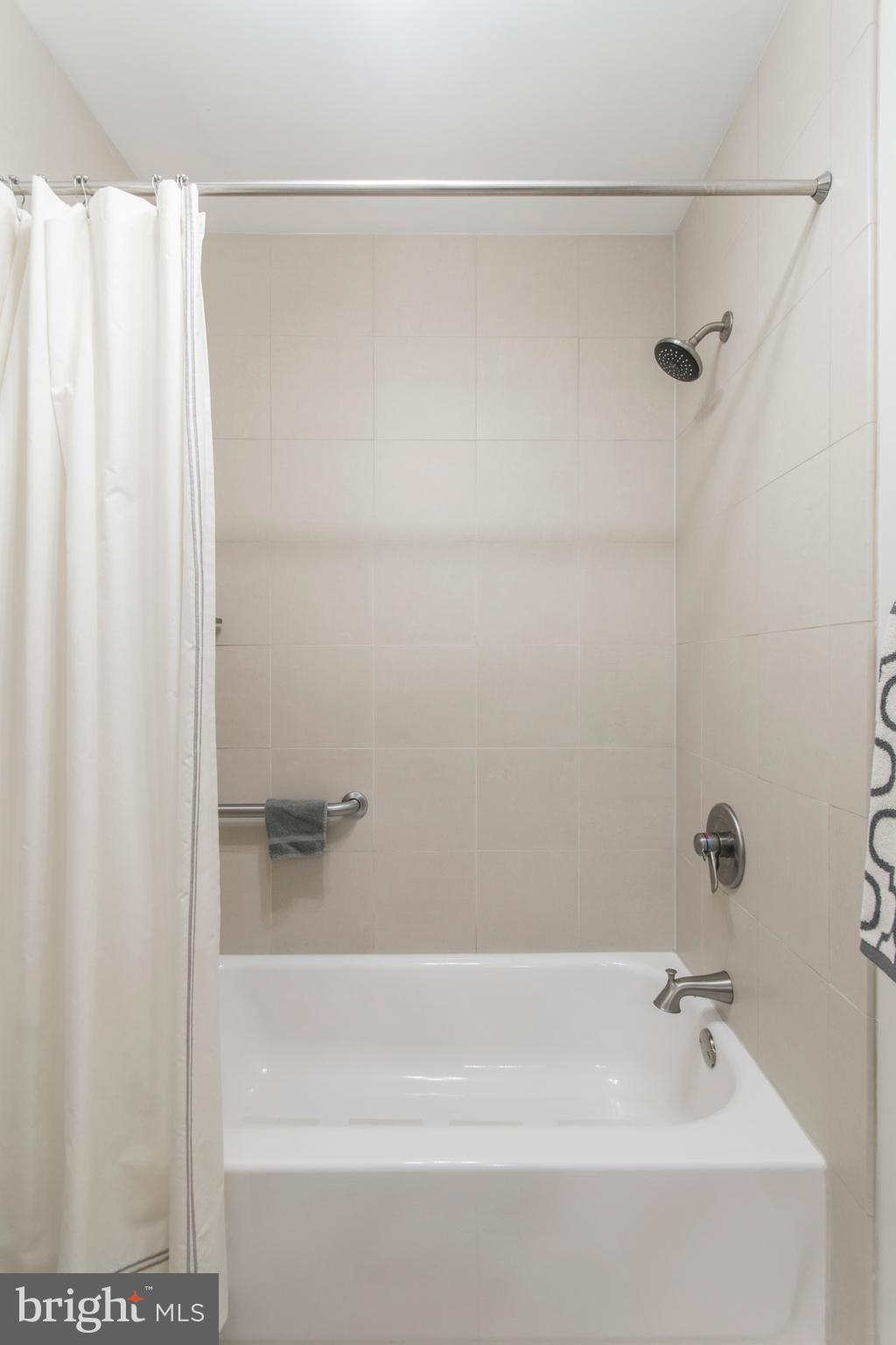262 Valley Stream Lane Chesterbrook, PA 19087 - Photo 23 of 29 Gallery Image 23