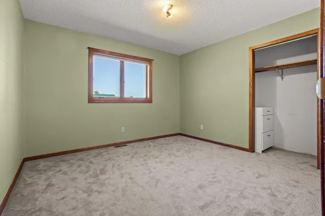 $670,000 | 7775 750th Avenue, Tintah, MN 56583