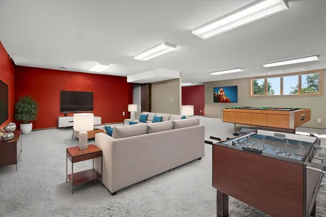 $670,000 | 7775 750th Avenue, Tintah, MN 56583