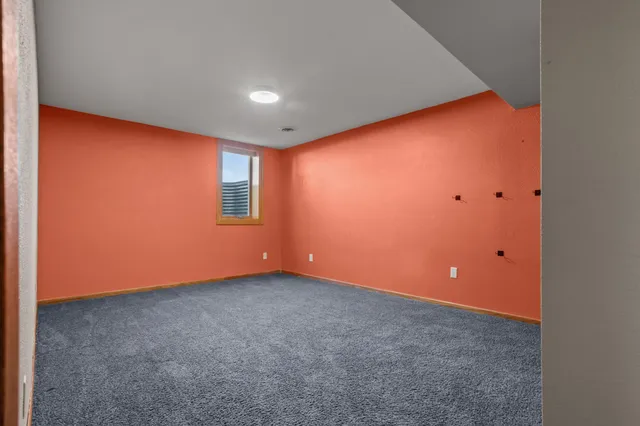 $670,000 | 7775 750th Avenue, Tintah, MN 56583