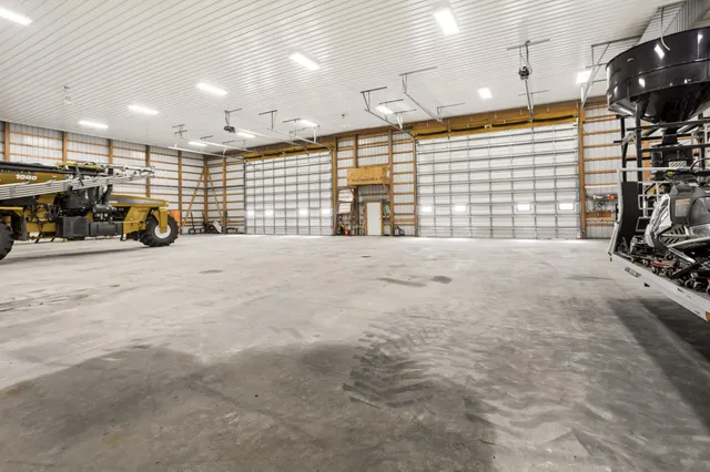 $670,000 | 7775 750th Avenue, Tintah, MN 56583