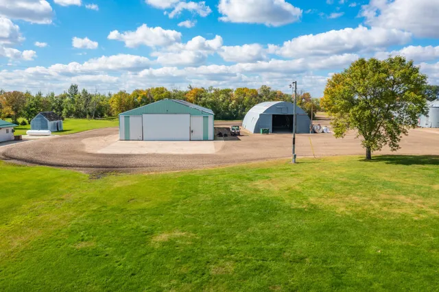 $670,000 | 7775 750th Avenue, Tintah, MN 56583