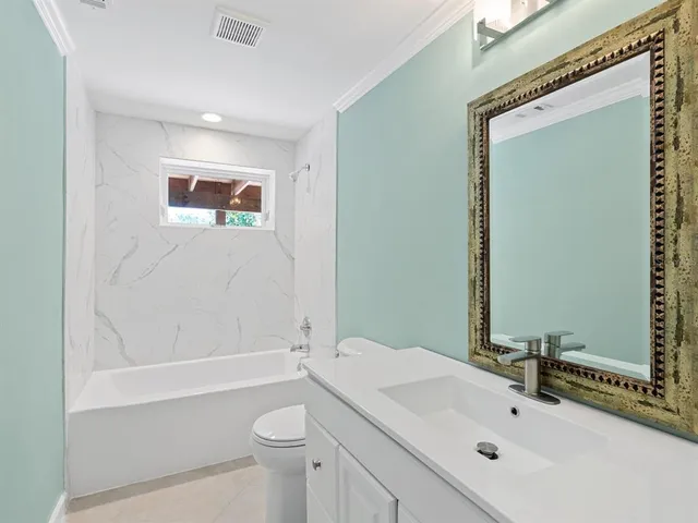 $1,750,000 | 7320 Melaleuca Way, Sarasota, FL 34242