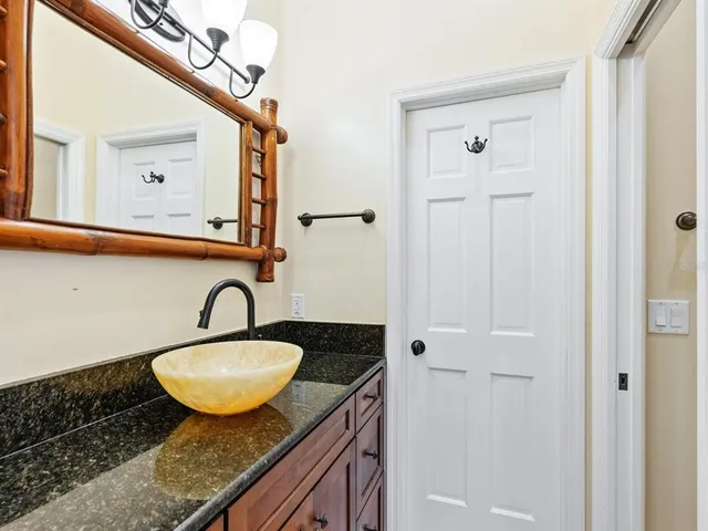 $1,750,000 | 7320 Melaleuca Way, Sarasota, FL 34242