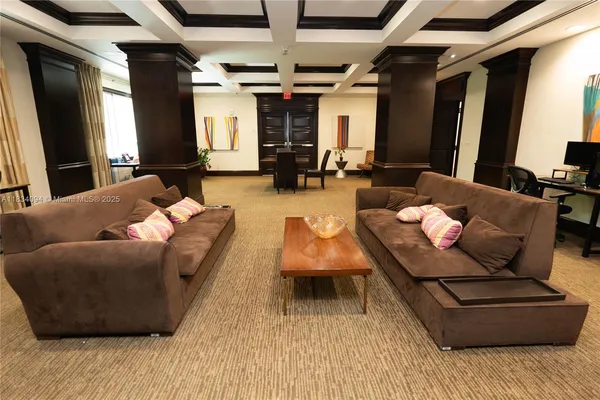 $1,099,000 | 150 Sunny Isles Boulevard, Unit 1TH403, Sunny Isles Beach, FL 33160