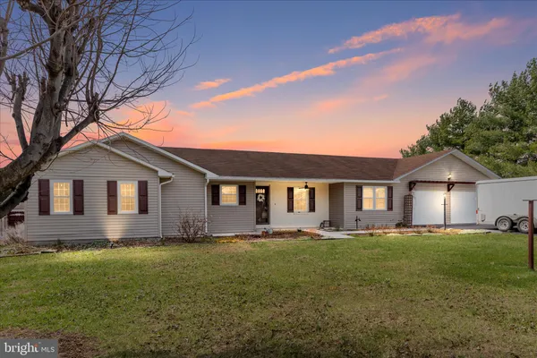 $369,900 | 290 Larian Drive, Bunker Hill, WV 25413