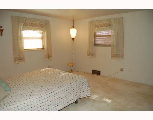 117 South Jamestown Road Coraopolis, PA 15108 - Photo 6 of 8 Master Bedroom.