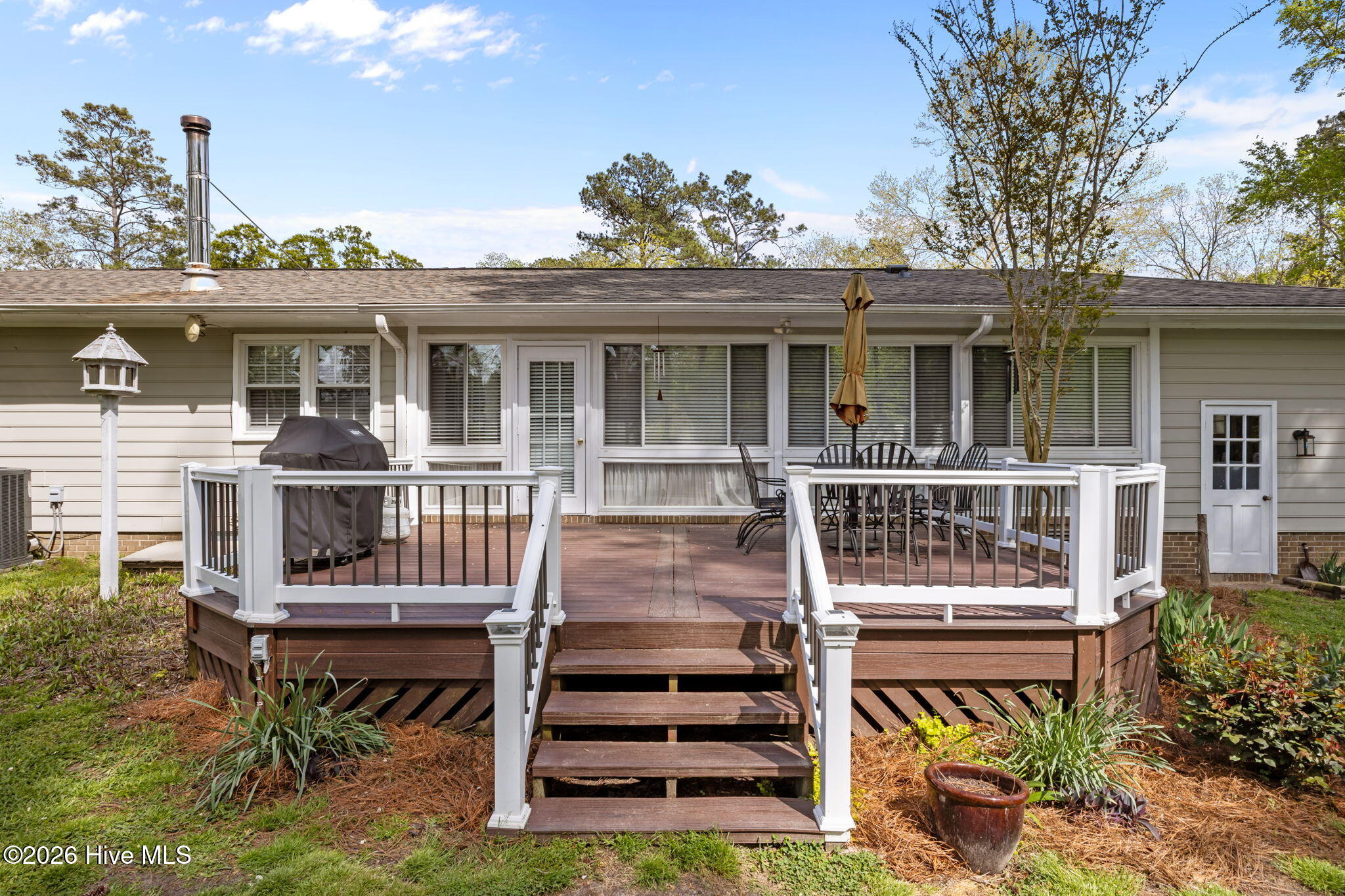 3020 Red Fox Road Trent Woods, NC 28562 - Photo 37 of 52 41-web-or-mls-0C0A9060