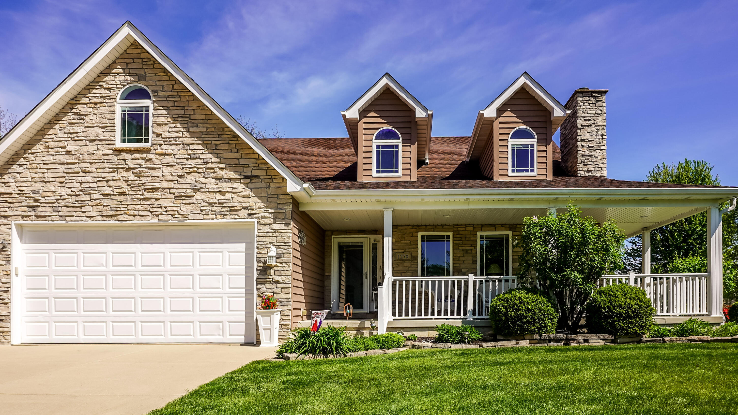 1270 East Greenview Place Crown Point, IN 46307 - Photo 4 of 51 3000x1689