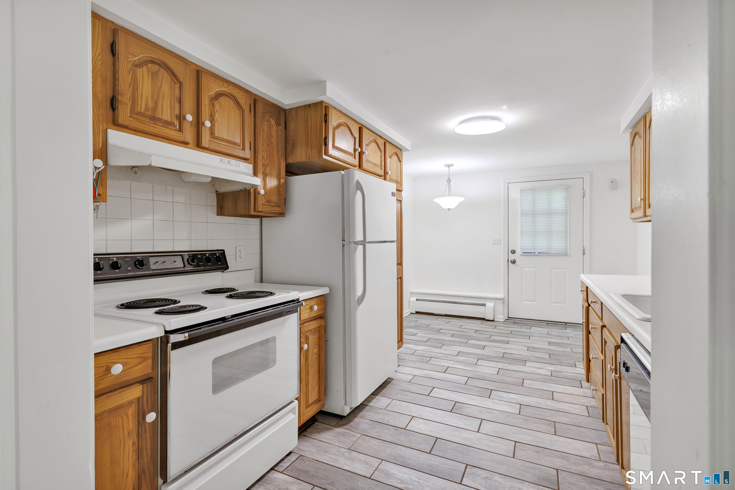 69 Forest Road Monroe, CT 06468 - Photo 33 of 39