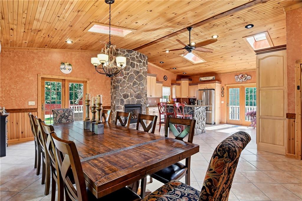 2516 Clayton Road Beaver Falls, PA 15010 - Photo 3 of 24 Large dining area or gathering space