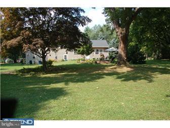 1084 Forest Road West Chester, PA 19382 - Photo 2 of 10 Gallery Image 2