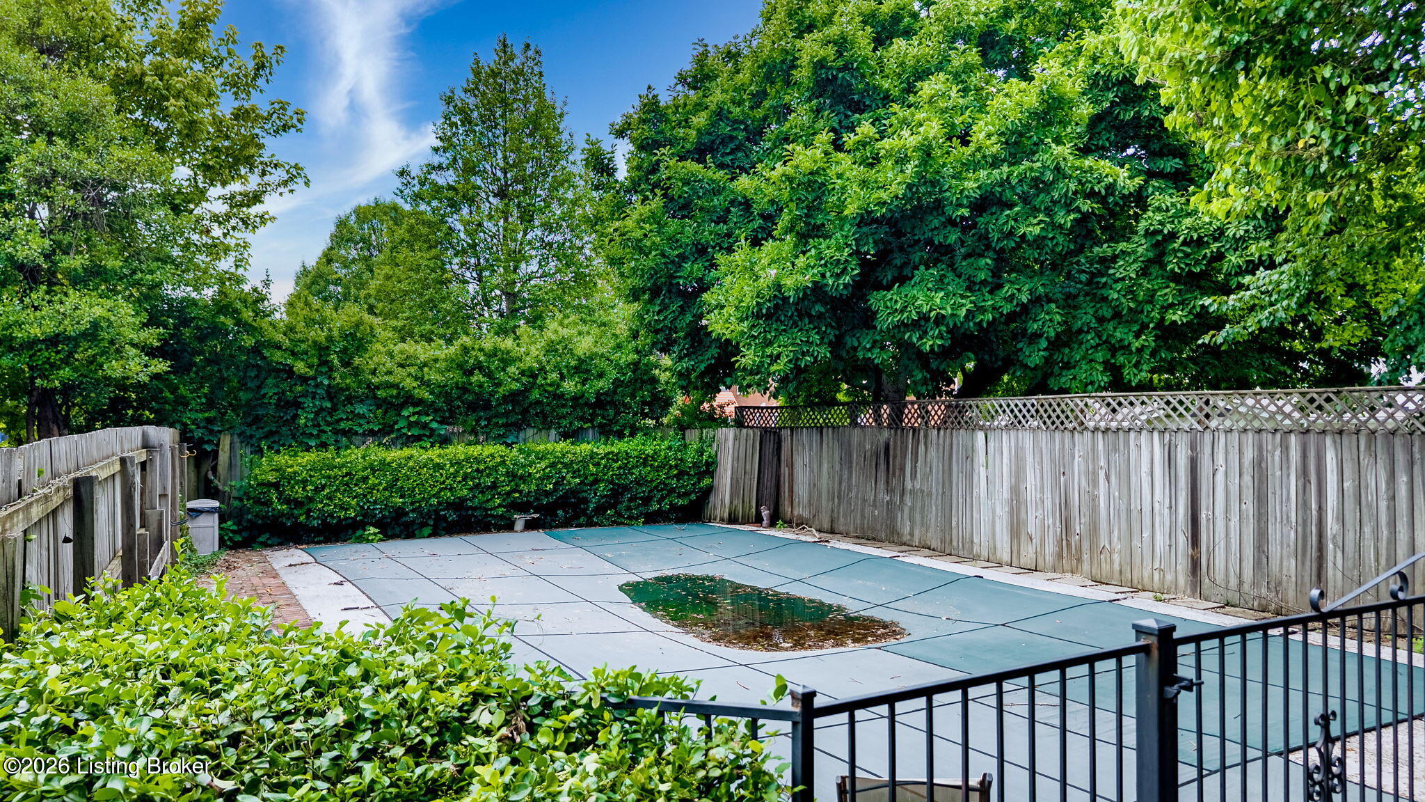 4911 Crofton Road Louisville, KY 40207 - Photo 57 of 70 61-web-or-mls-DJI_20260611152730_0478_D-