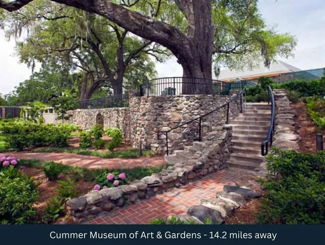 a view of a chairs in a backyard
