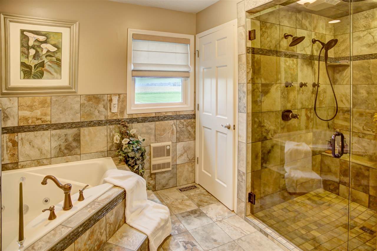 14607 Houk Road Monroeville, IN 46773 - Photo 12 of 36