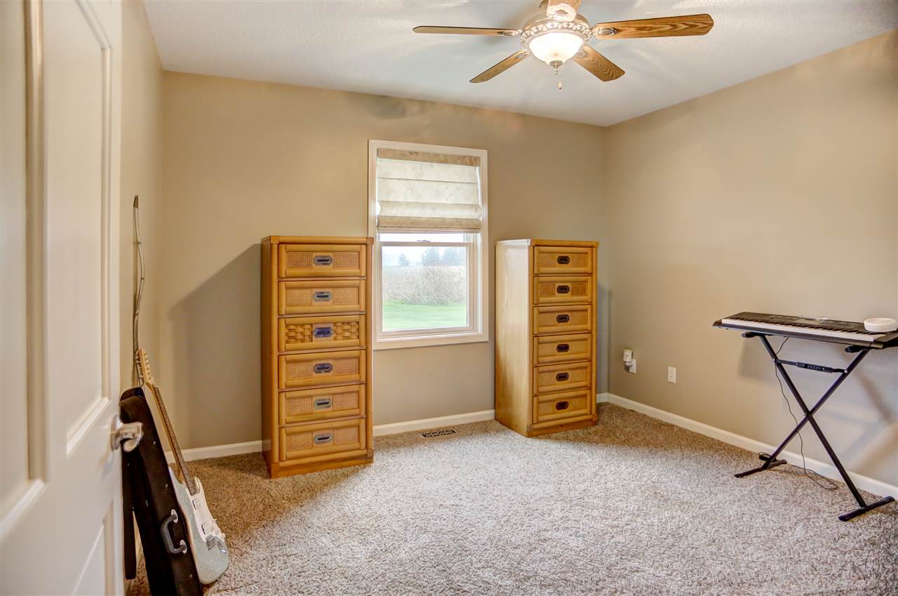 14607 Houk Road Monroeville, IN 46773 - Photo 16 of 36