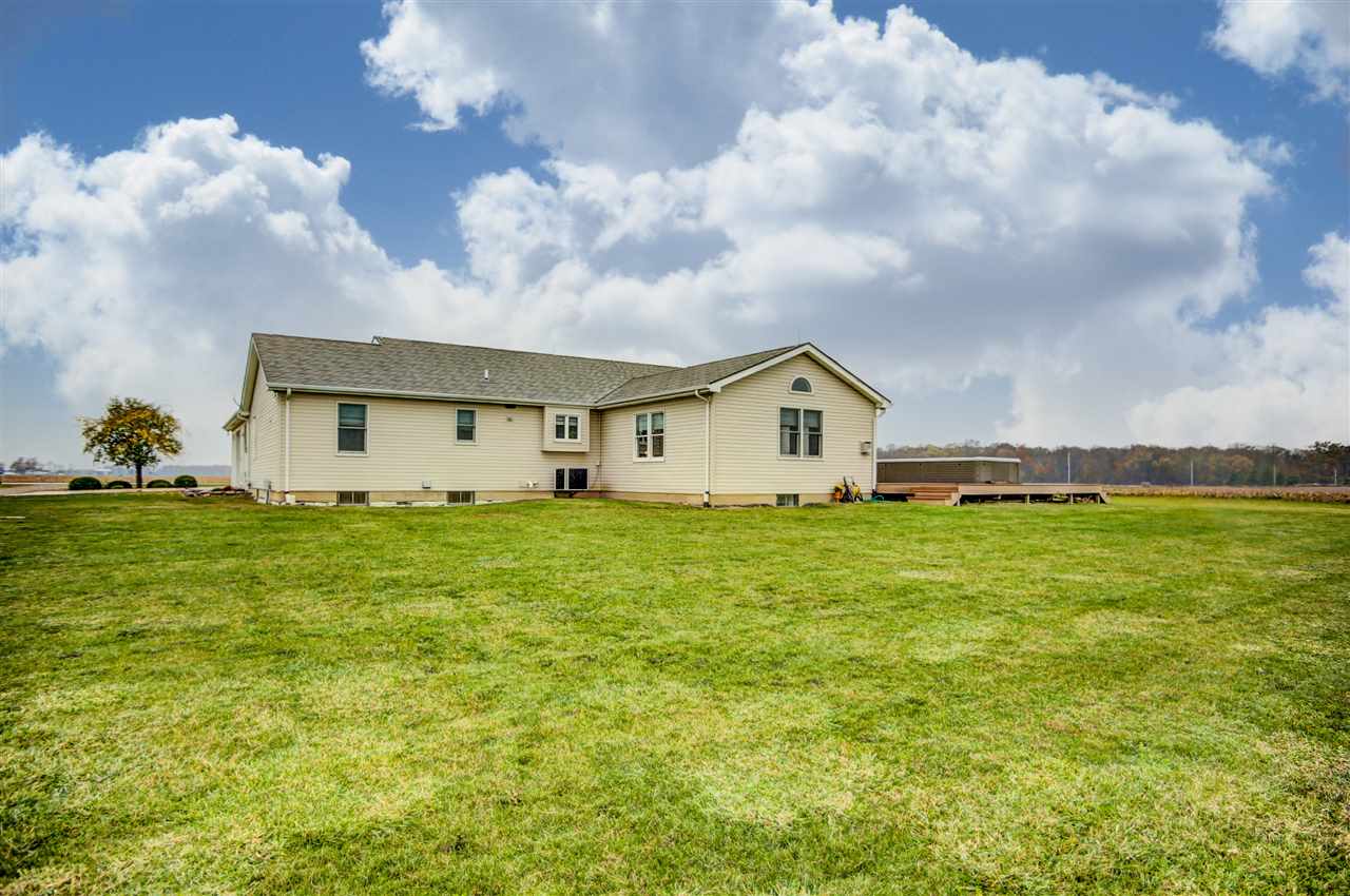 14607 Houk Road Monroeville, IN 46773 - Photo 32 of 36