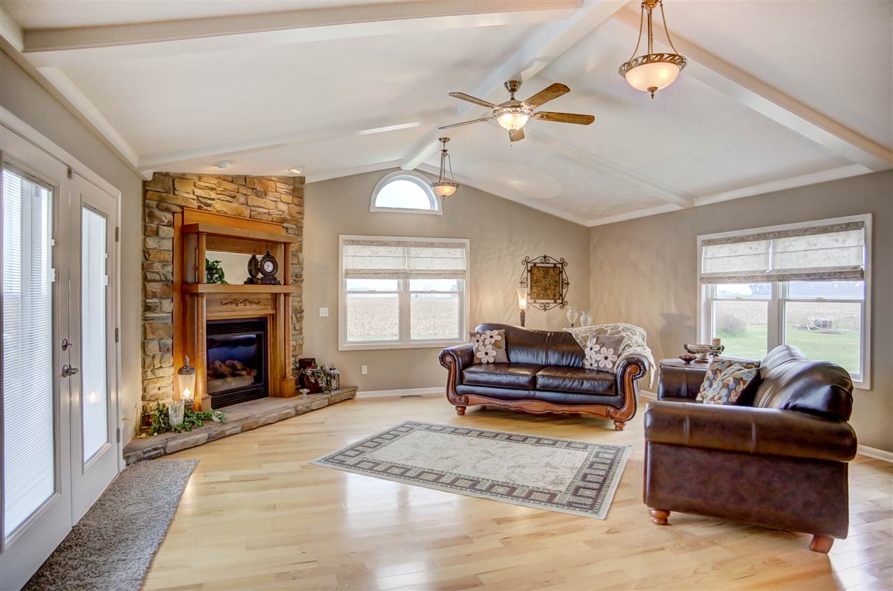 14607 Houk Road Monroeville, IN 46773 - Photo 6 of 36