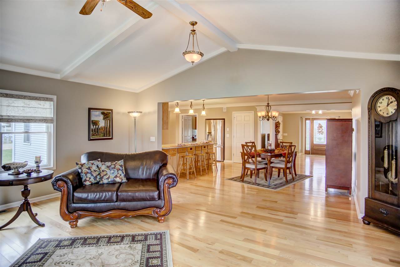 14607 Houk Road Monroeville, IN 46773 - Photo 7 of 36