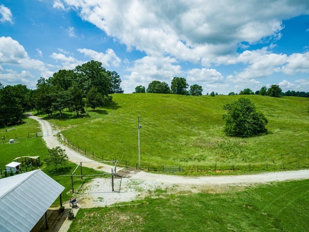 899 Messenger Road Sparta, TN 38583 - Photo 11 of 68