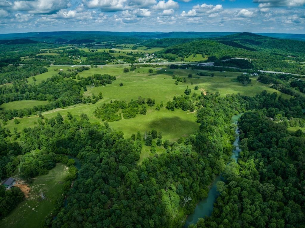 899 Messenger Road Sparta, TN 38583 - Photo 18 of 68 a view of a lush green space