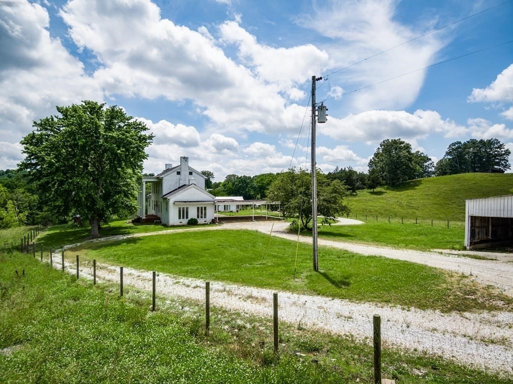 899 Messenger Road Sparta, TN 38583 - Photo 7 of 68