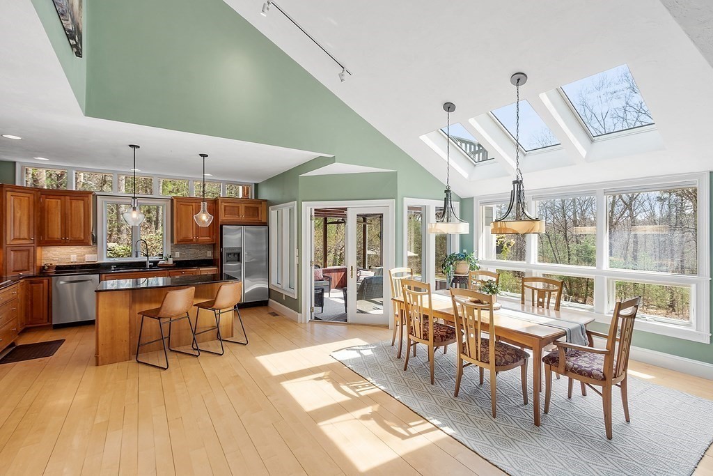 398 Depot Road Boxborough, MA 01719 - Photo 4 of 42 Gallery Image 4