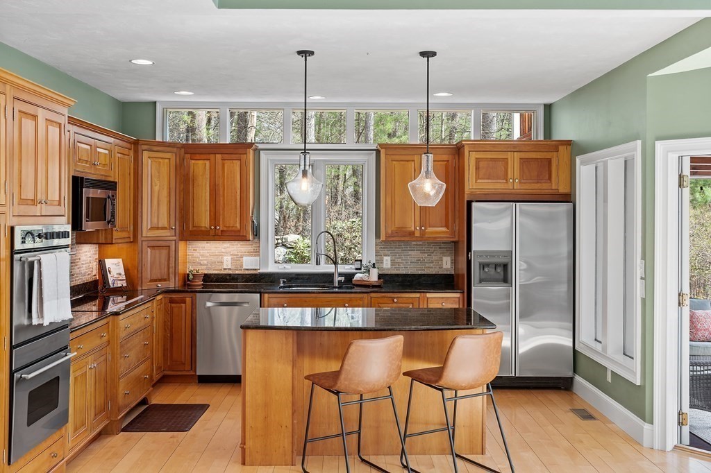 398 Depot Road Boxborough, MA 01719 - Photo 5 of 42 Gallery Image 5