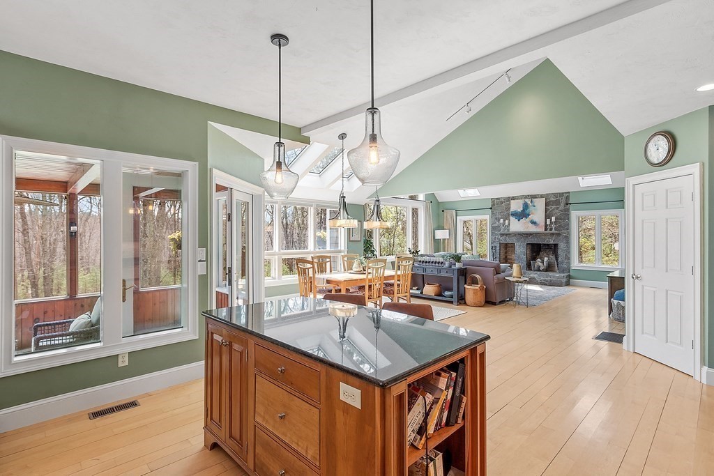 398 Depot Road Boxborough, MA 01719 - Photo 6 of 42 Gallery Image 6