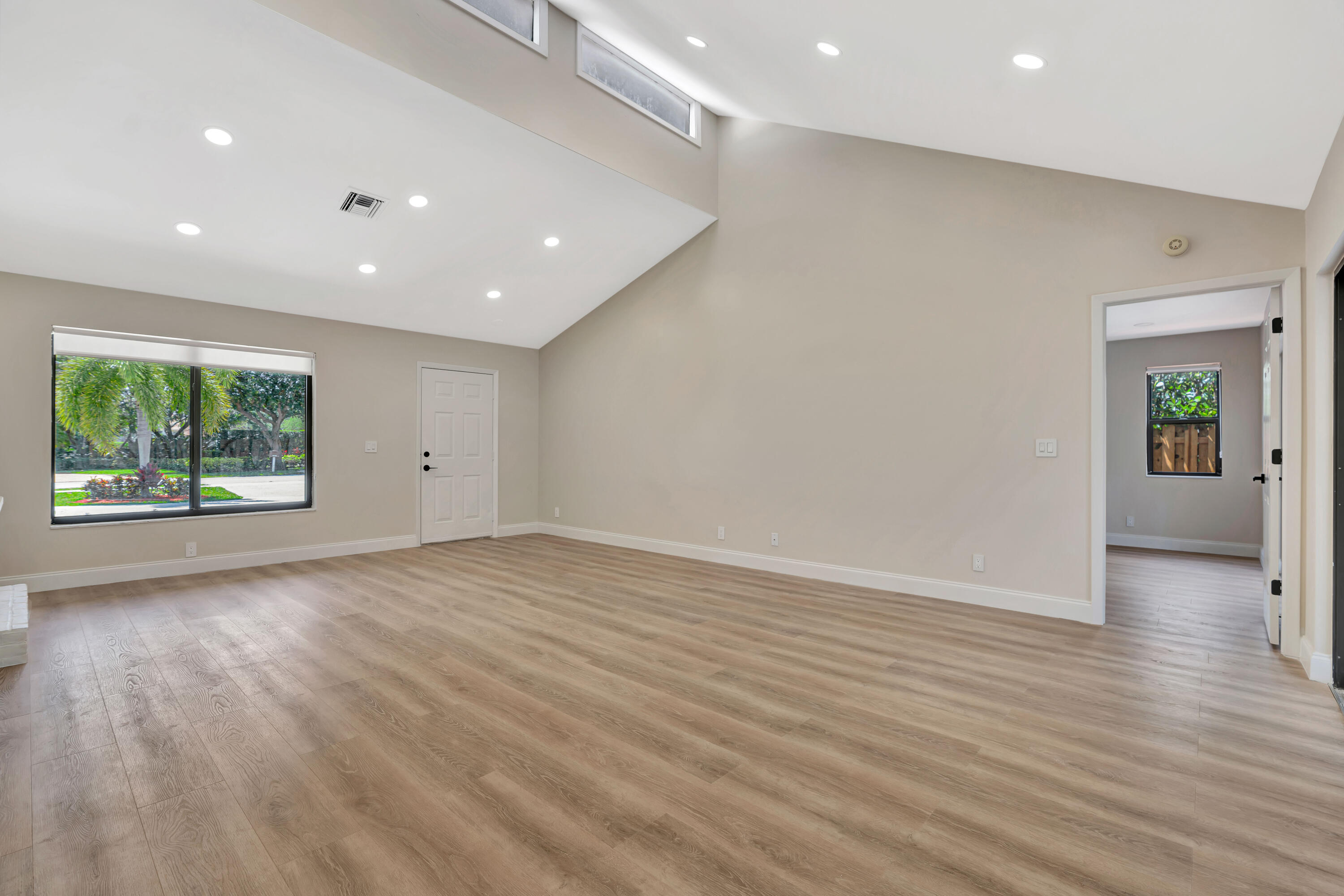 18975 Southeast County Line Road Tequesta, FL 33469 - Photo 15 of 56 _MLP0637