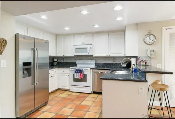 $4,900 | 41 Kingston Court South, Coronado, CA 92118