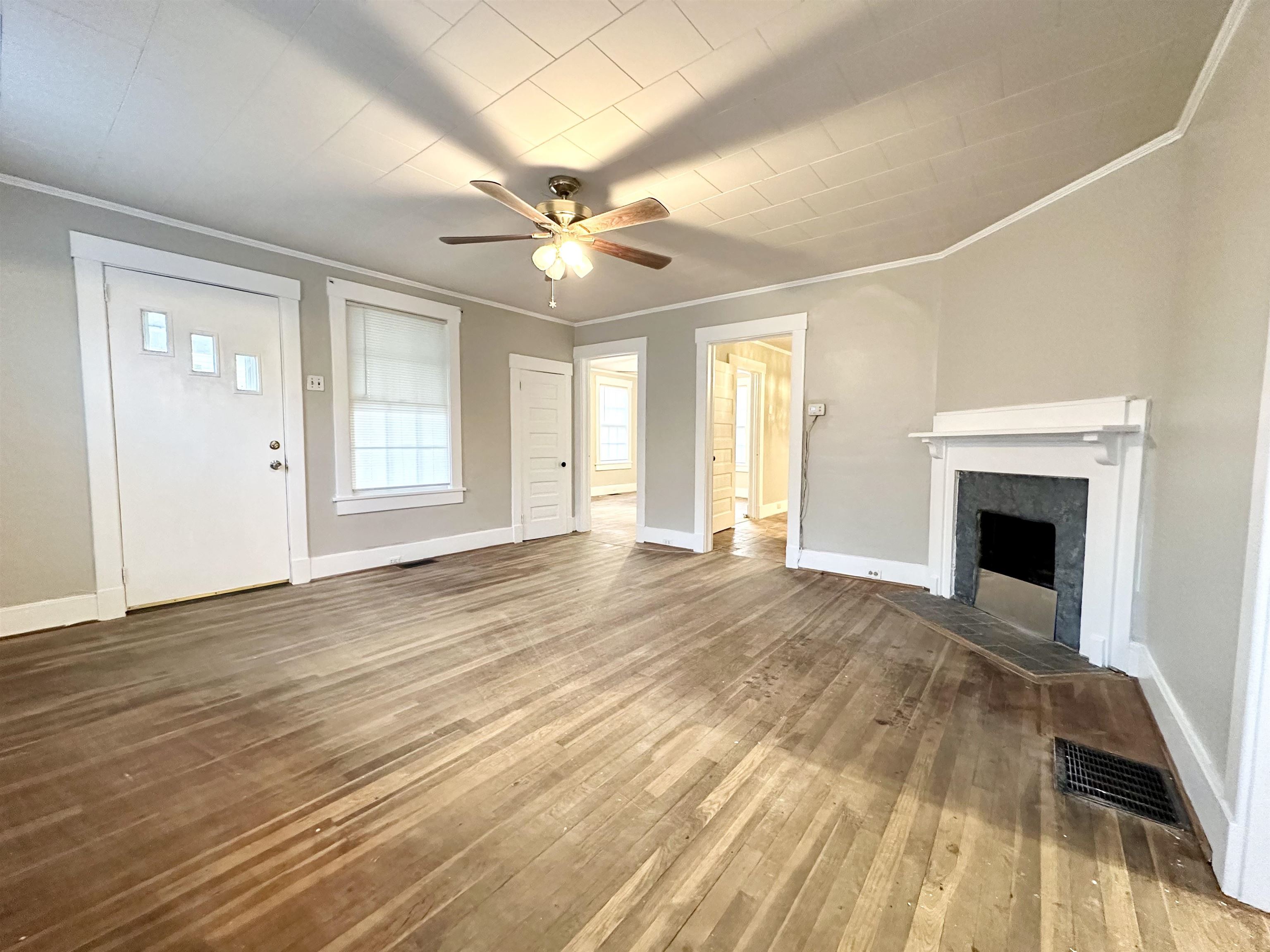 215 Limestone Street Pacolet, SC 29372 - Photo 4 of 24 Left Living Room