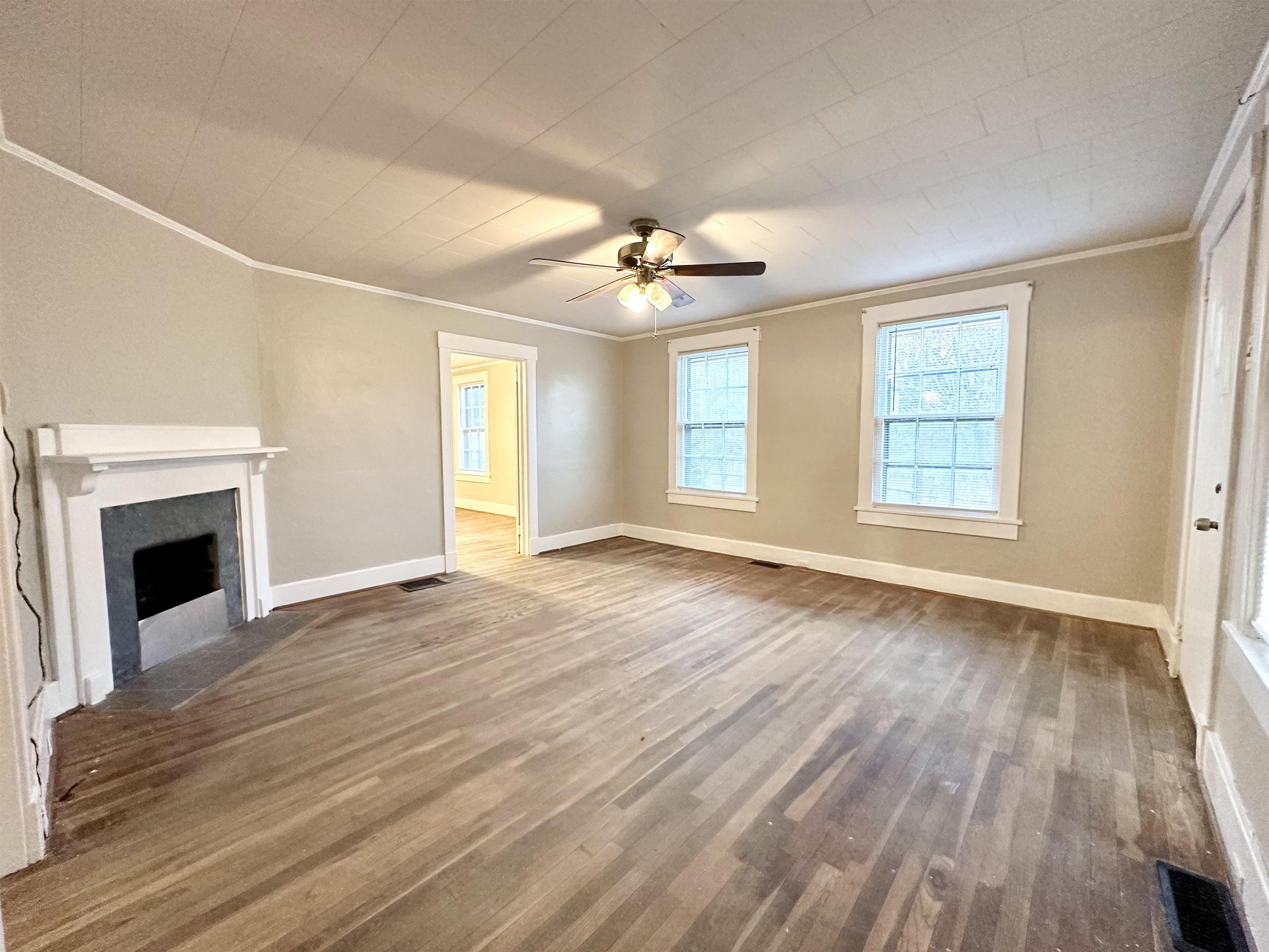 215 Limestone Street Pacolet, SC 29372 - Photo 5 of 24 Left Living Room