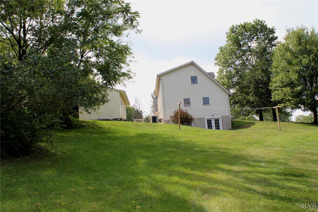 5071 Oakland Road Coplay, PA 18037 - Photo 6 of 22 Gallery Image 6